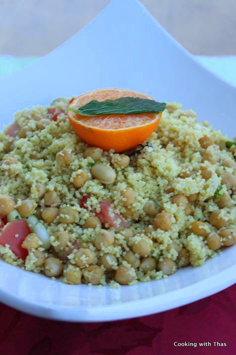 couscous-chickpeas salad