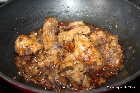 making-chicken in tamarind sauce