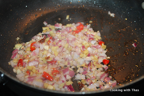 pad thai making