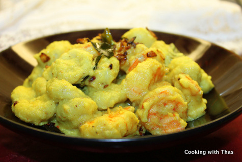 Shrimp-rice dumpling chakkoli