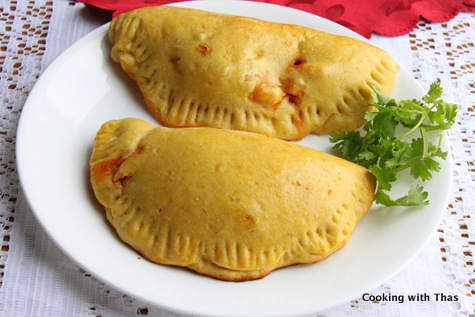 pizza pockets with chicken stuffing