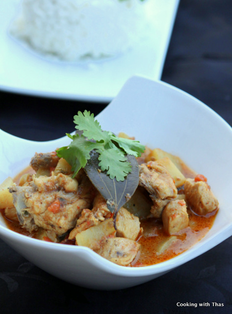 chicken-potato curry