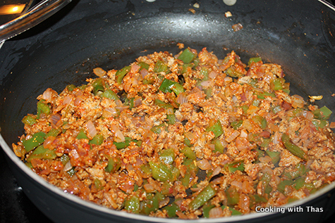 making-kothu-chapati