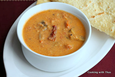 Tomato eggplant-curry