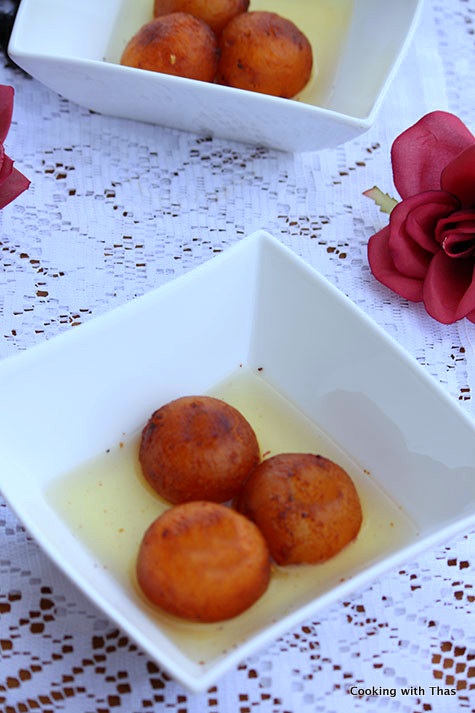 gulab jamun