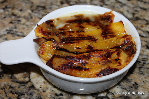 baked plantains stuffed with apples and coconut