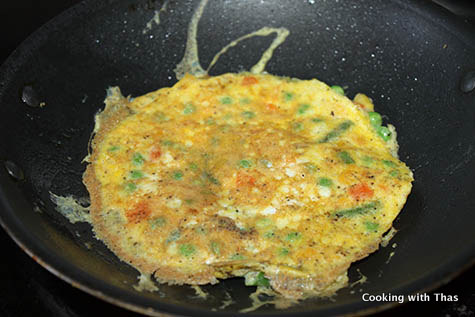 making omelette