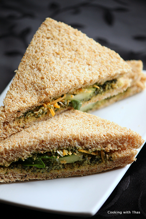 Cucumber and pesto easy sandwich