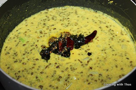 making mung bean kadhi