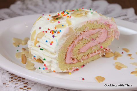 Strawberry-and-Almond-Swiss-Roll
