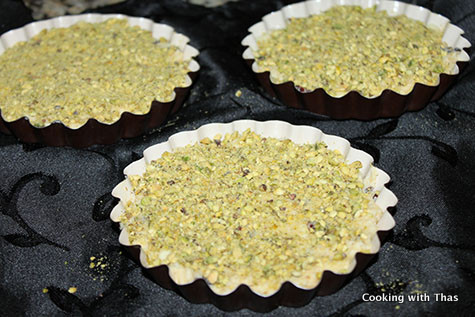 baking shortbread cookies