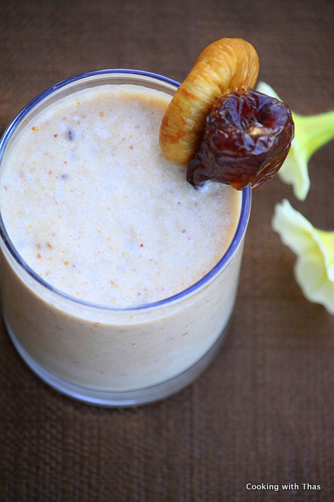 Dates and Fugs Smoothie