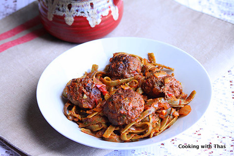 Baked beef balls and Spinach Spaghetti