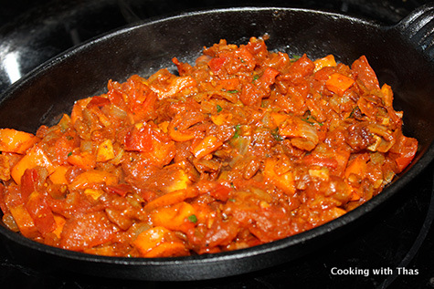 making-shakshuka