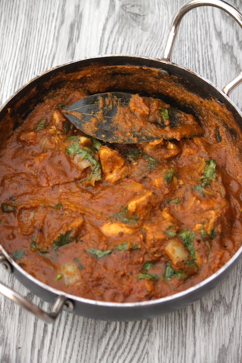 Prepare curry in Iron Kadai