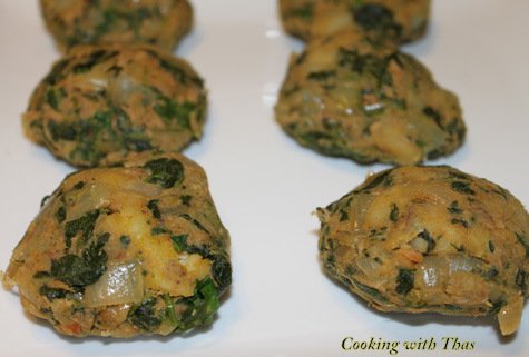 Tuna Spinach cake before frying