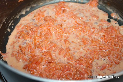 Making Carrot Halwa 2