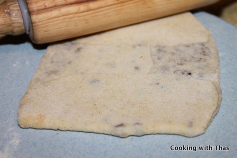 making_ground beef paratha
