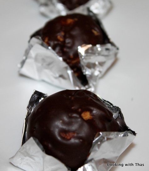 Peanut bon bon