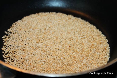 sesame seeds roasted
