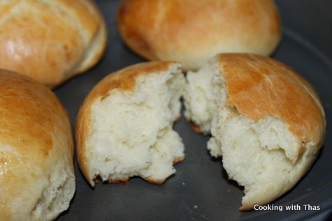 Soft Homemade dinner rolls