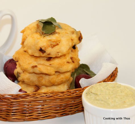 vada with chutney