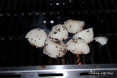 grilling-scallops