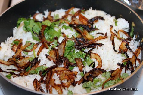 layering king fish biryani