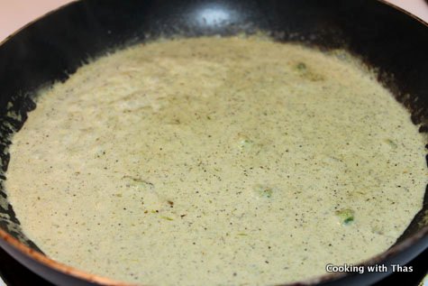 making asparagus-saffron sauce