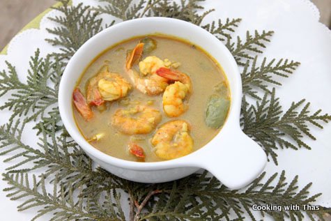 green shrimp curry