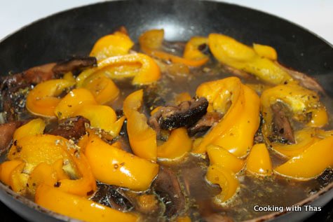making creamy mushroom pasta
