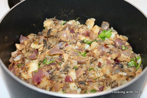 making mushroom cutlet