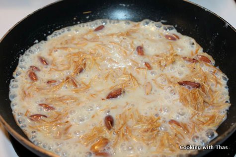 making-vermicelli truffles
