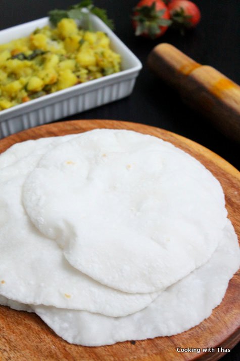 Pathiri- Rice roti, Malabar Speciality Pathiri- Rice roti, Malabar Speciality
