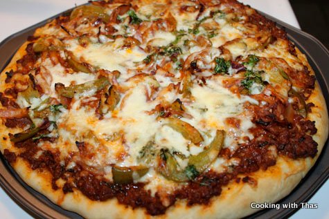 pizza with ground beef