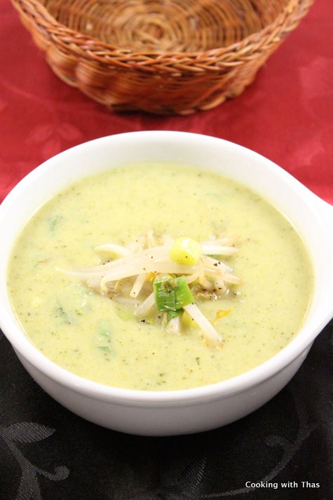 Broccoli-yogurt soup
