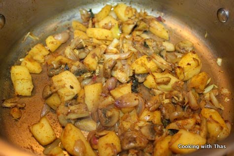 making-apple couscous