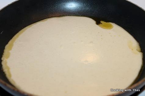 making-cheese-egg crepes