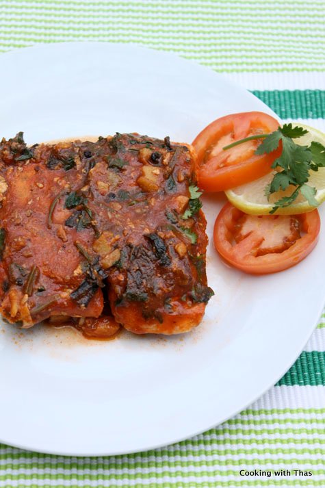 salmon in tomato-sauce