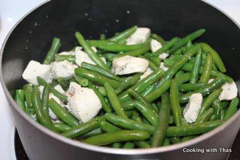 cooking green bean and chicken