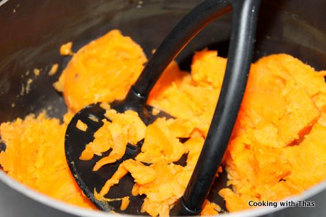 making-sweet potatoes mashed