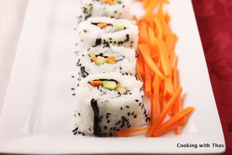 vegetarian sushi rolls1
