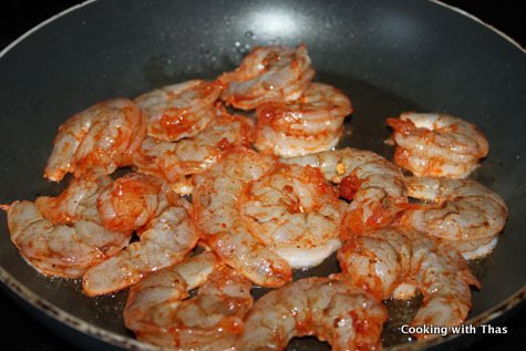 cooking tomato shrimp