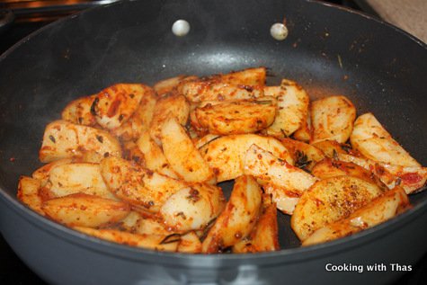 making-roasted herb potatoes