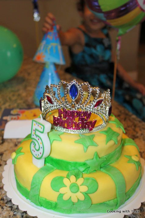 fondant cake