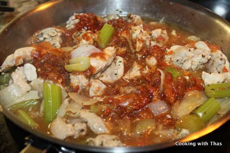 making-chicken with beans