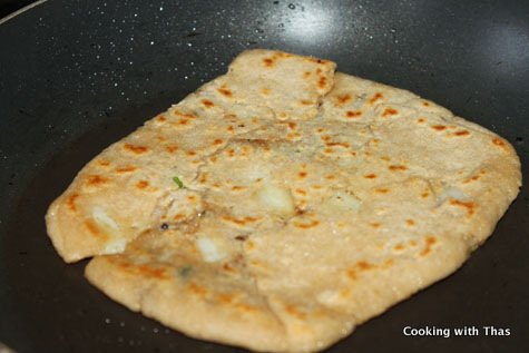 making tuna paratha