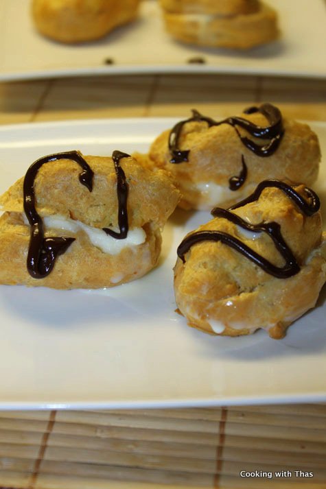 cream puffs