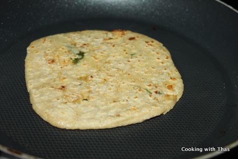 cooking chicken stuffed chapati