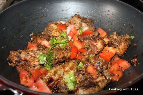 making chicken in tamarind sauce